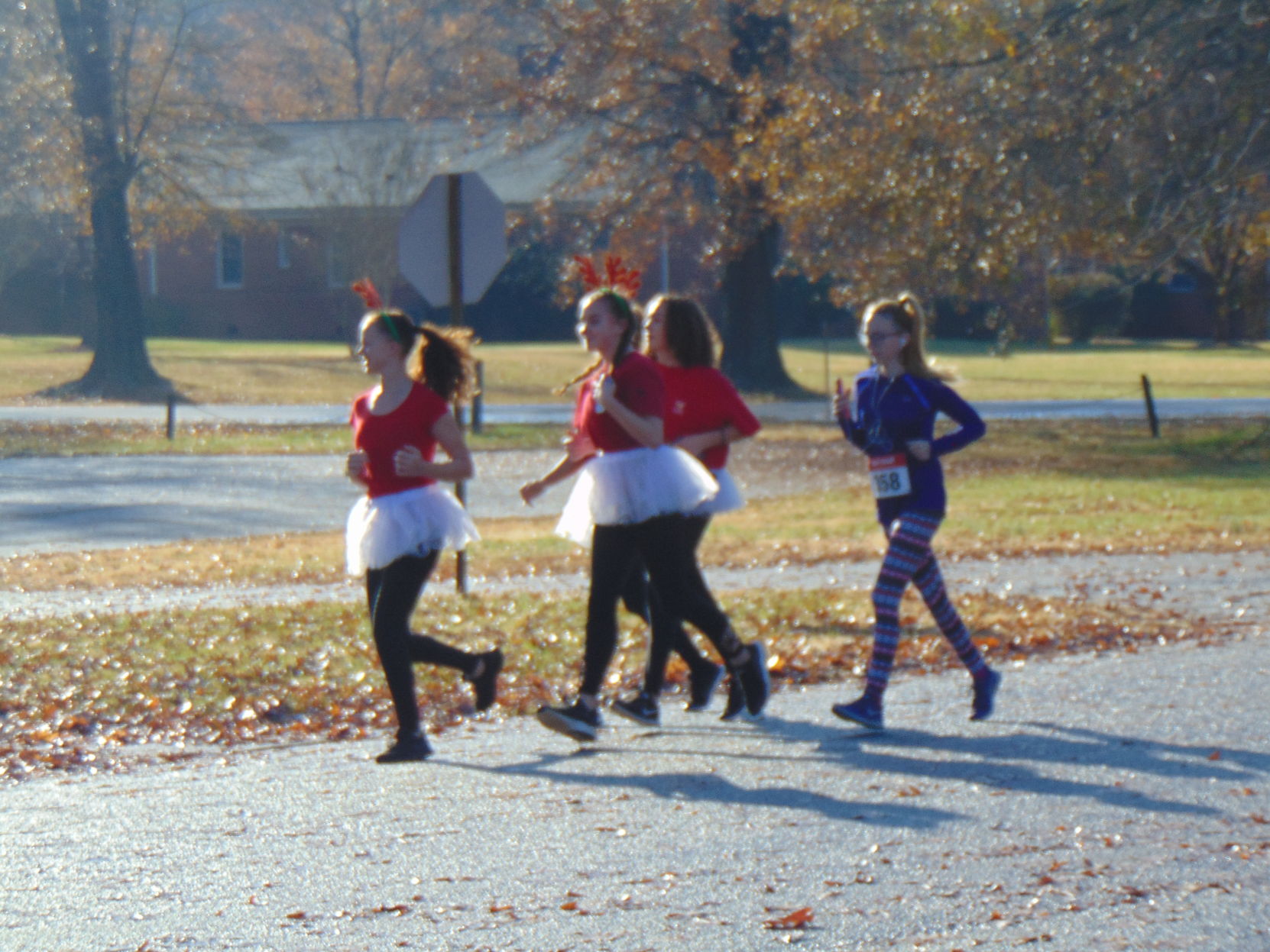 Jingle Run 5K (40).JPG